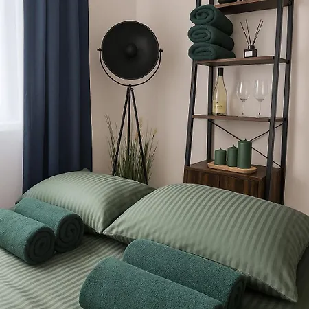 Lesny Zakatek I Male Bieszczady W Rzeszowie I Grill Sauna Starowiejska 6 Lodge *