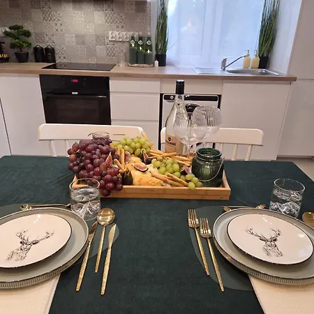 Lodge Lesny Zakatek I Male Bieszczady W Rzeszowie I Grill Starowiejska 6 Rzeszów