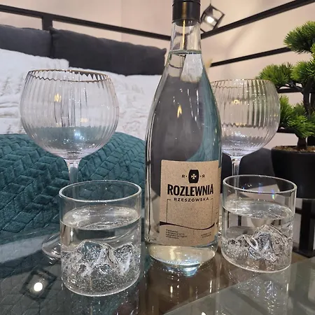 Lesny Zakatek I Male Bieszczady W Rzeszowie I Starowiejska 6 Hytte *