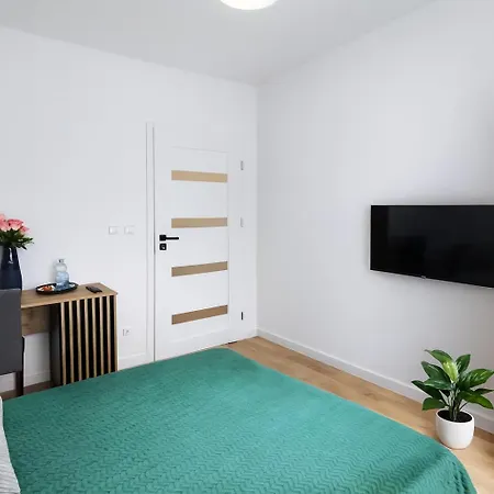 Lesny Zakatek I Male Bieszczady W Rzeszowie I Starowiejska 6 Lodge Rzeszów