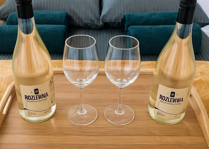 Lodge Lesny Zakatek I Male Bieszczady W Rzeszowie I Grill Starowiejska 6 *