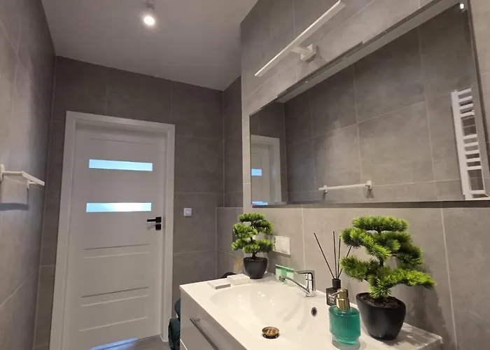 Lesny Zakatek I Male Bieszczady W Rzeszowie I Grill Starowiejska 6 Lodge